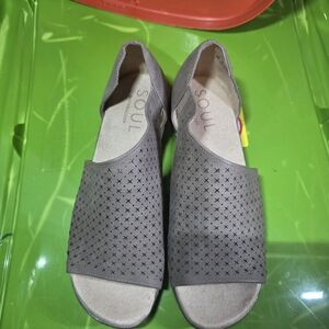 SOUL Naturalizer Taupe Perforated Sandals